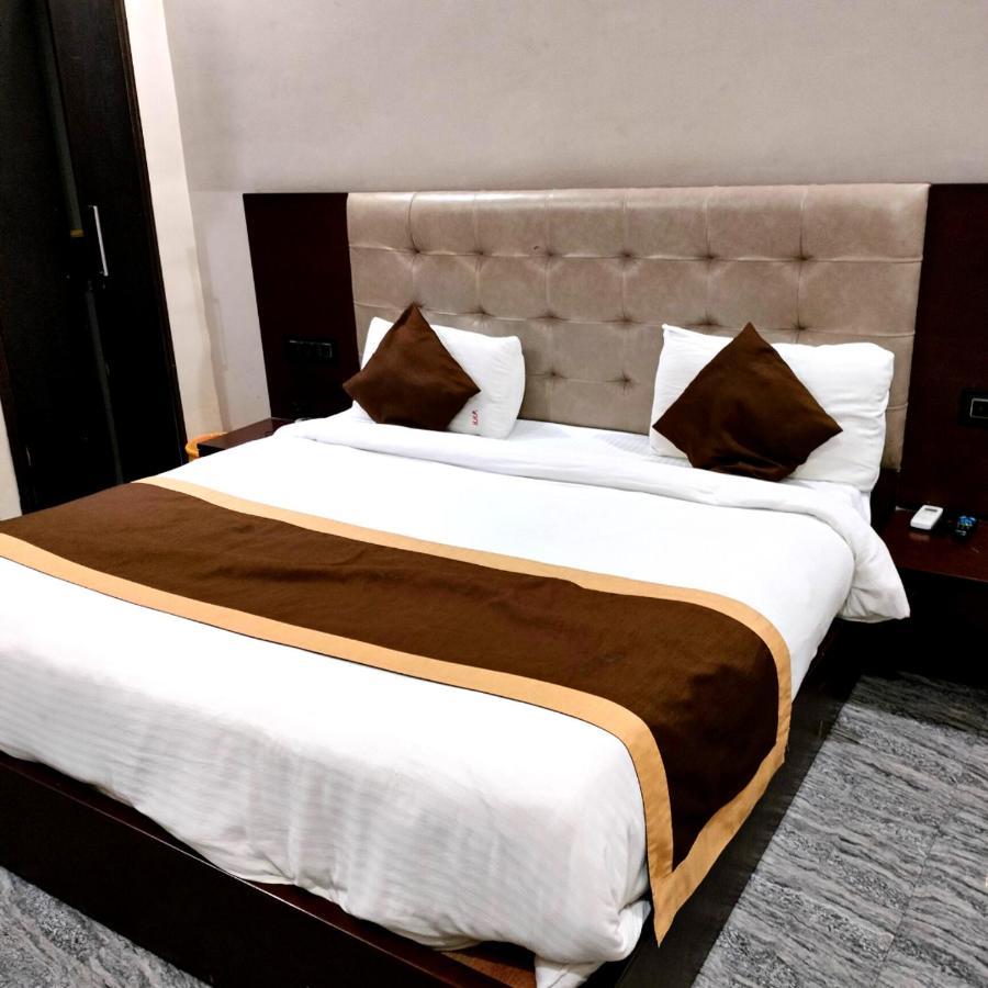 Hotel Hirapanna Bareilly Luaran gambar