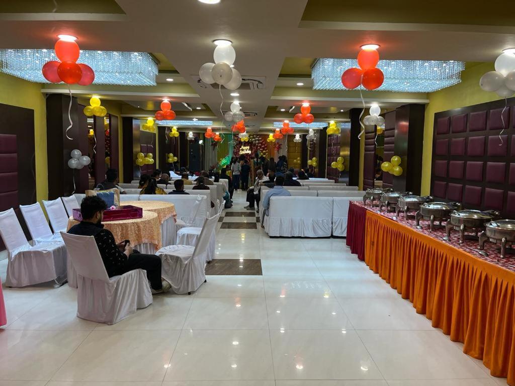 Hotel Hirapanna Bareilly Luaran gambar